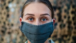 Woman wearing a mask