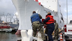 The U.S. Navy Mercy-class hospital ship USNS Comfort (T-AH 20) departed Naval Station Norfolk 